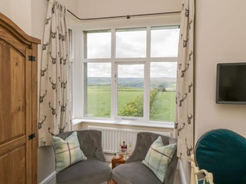 westonby lodge bedroom window view